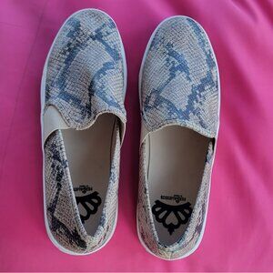 Fergie Women's Shortly Slip-ons Boa Loafer